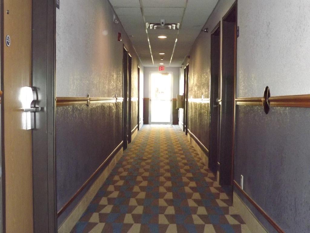 Microtel Inn And Suites - Ames Eksteriør bilde